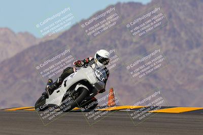 media/Oct-09-2022-SoCal Trackdays (Sun) [[95640aeeb6]]/Turn 9 (1pm)/